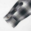 画像5: 00's CHAPS フランネル ボタンダウンシャツ "Black Ombre Plaid" (5)